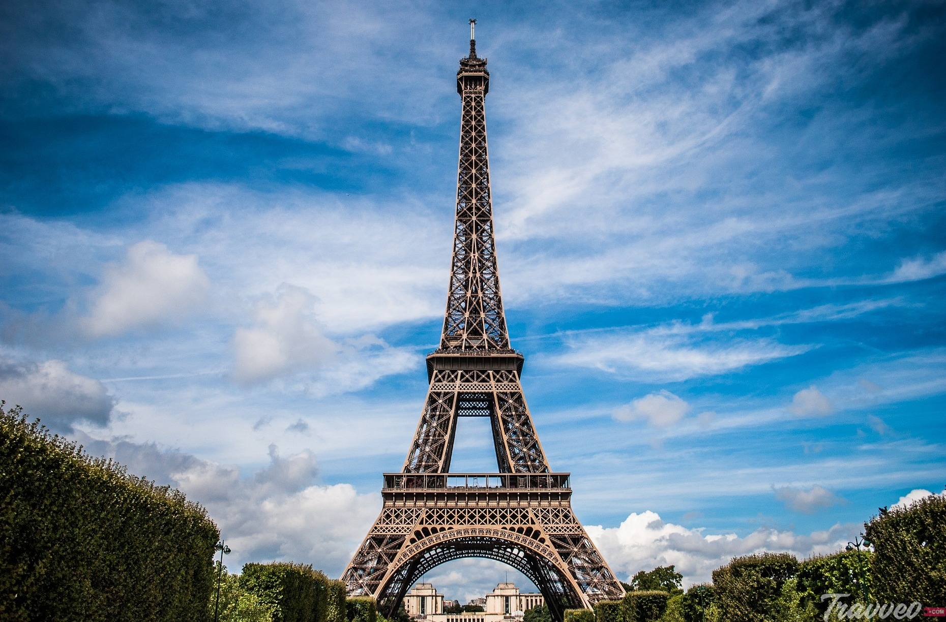 جولة سياحية متميزة في باريس - ترافيو كوم || لمختلف خدمات السياحة