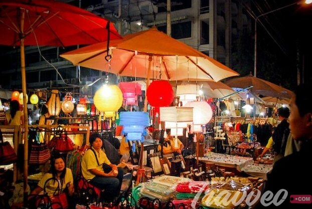 السوق الليلي في شنغماي 