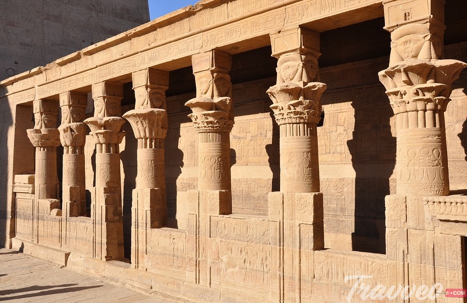 معبد فيليه اسوان 