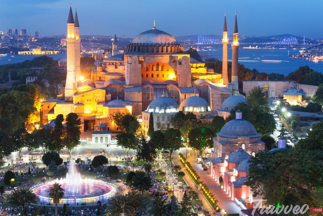 برنامج سياحي الي اسطنبول لمدة 6 ايام 
