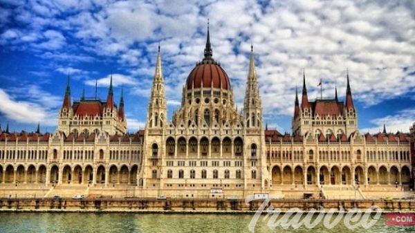 مبني البرلمان الهنغاري